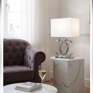 DUAL C ELECTRIC LIGHT ACCENT FIXTURE - LUXURIOUS AND ELEGANT DESIGN!